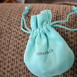 Silver women’s bracelet 8”